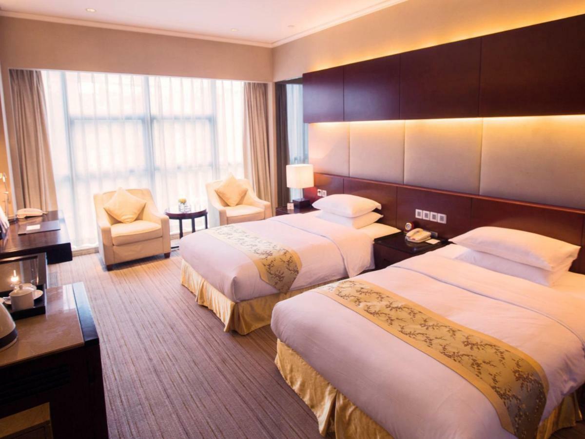 Grand Metropark Hotel Chongqing Exterior foto